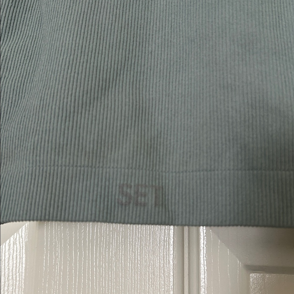 Set Active Ribbed Set in Grey/Blue - Picture 4 of 13